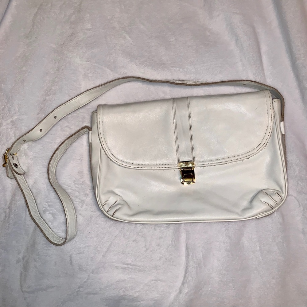 *Vintage* Crouch & Fitzgerald Shoulder Bag